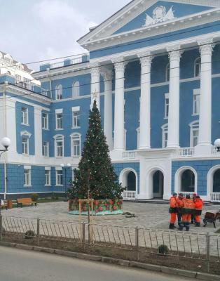 Прикрепленное изображение: ёлка следственного комитета.jpg